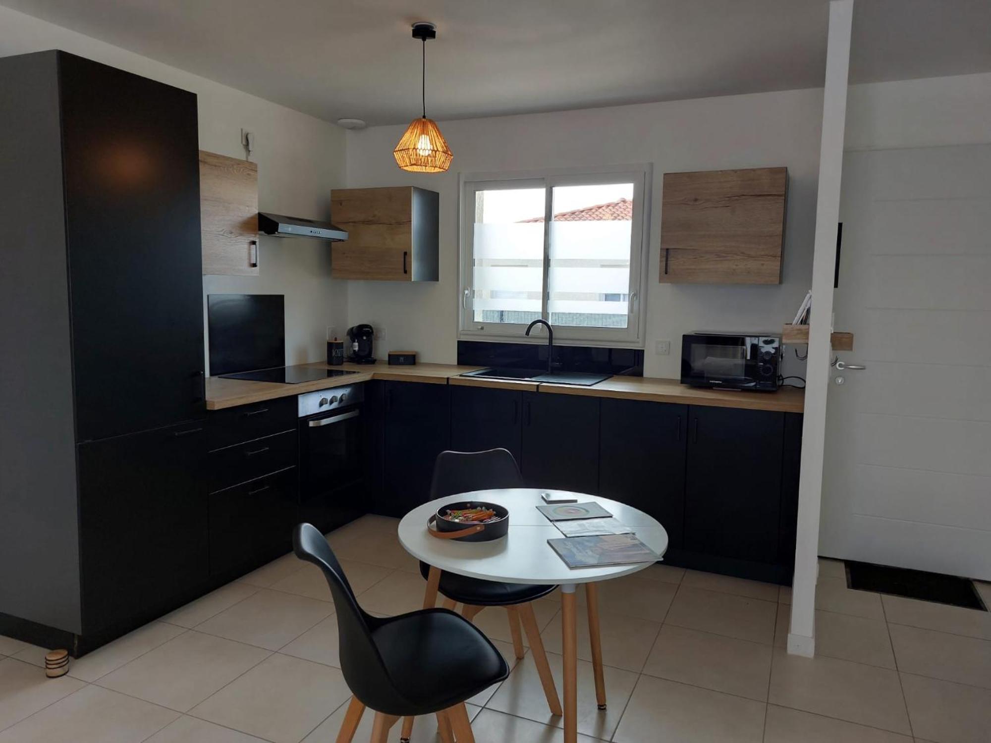 Maison Neuve A Bessens Экстерьер фото